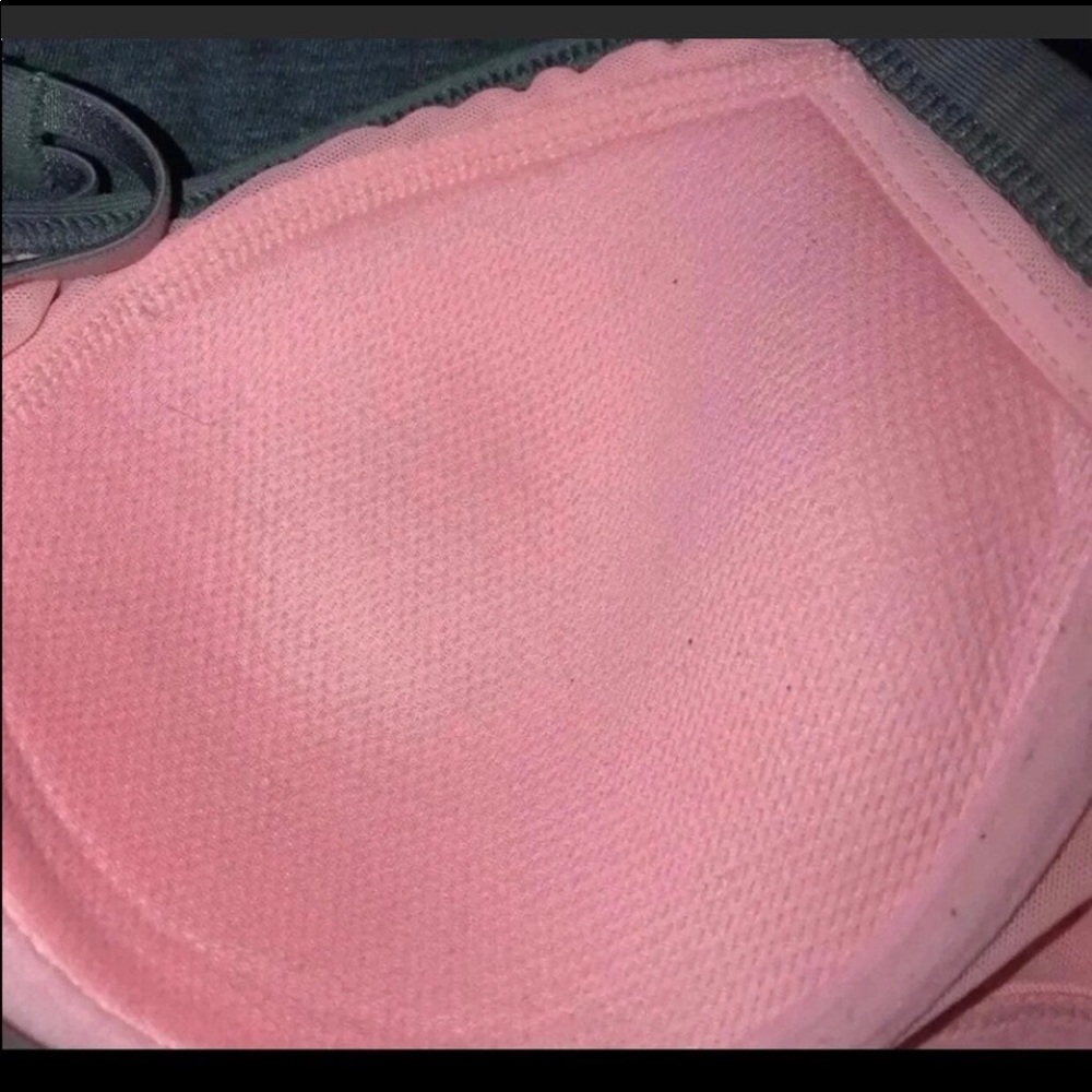Victoria Secret Sport - Picture 7 of 10